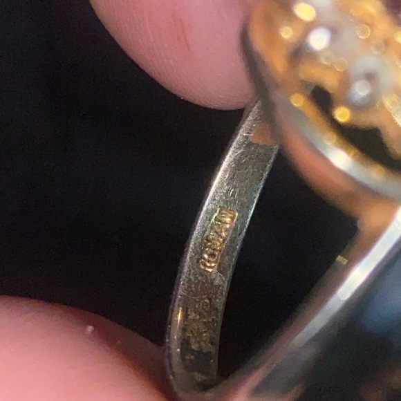 Roman marked gold filled ruby ring - Picture 5 of 7